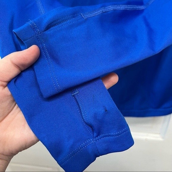 Nike pro combat dri fit live strong quarter zip pullover women's medium - Picture 5 of 6